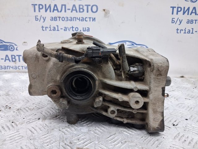 Редуктор заднього моста 4111052010 TOYOTA