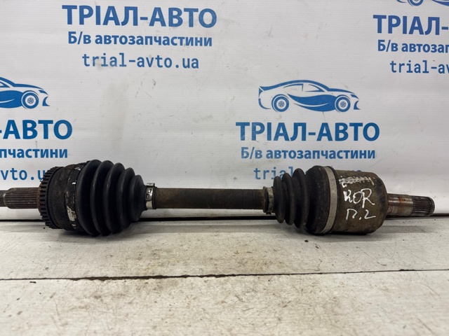 Піввісь передня ліва 4130034001 SSANG YONG