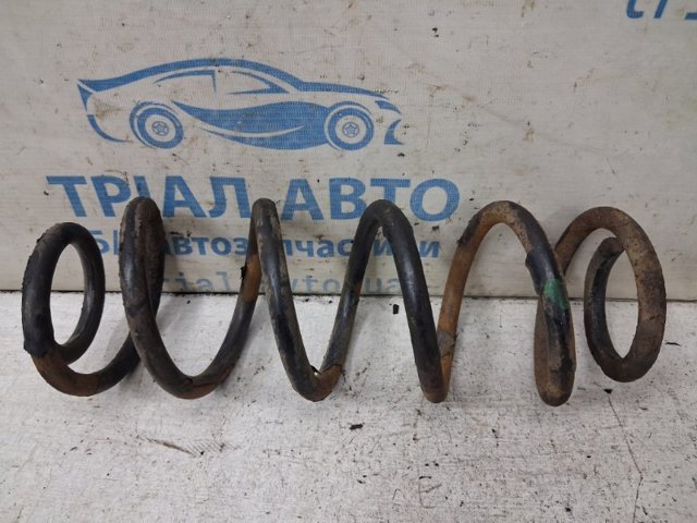 Пружина підвіски задня 4131179J50 SUZUKI
