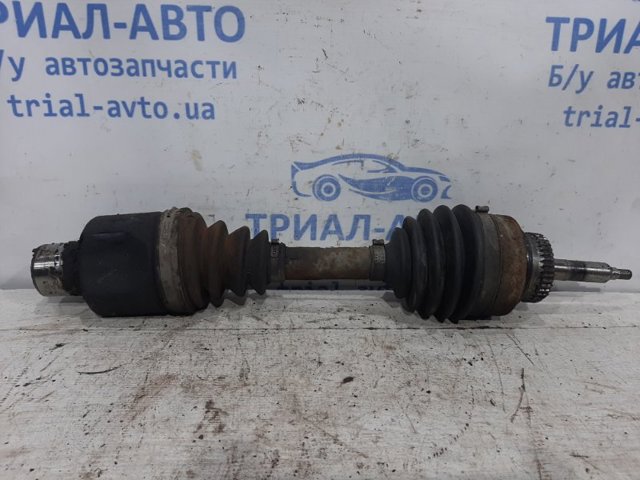 Привід лівий 4135008110 SSANG YONG