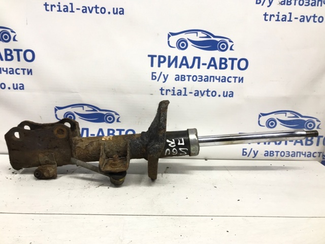 Стійка передня права 4160165J01 SUZUKI