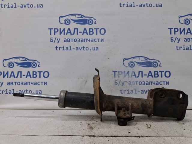 Стійка передня права 4160179J01 SUZUKI
