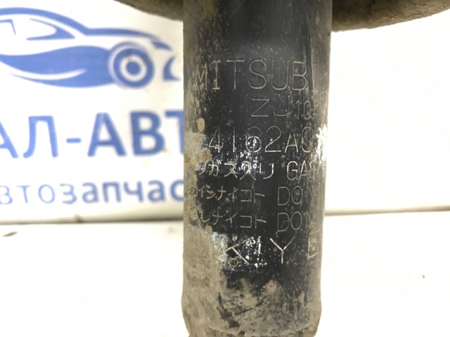 Циліндр підвіски 4162A036 MITSUBISHI
