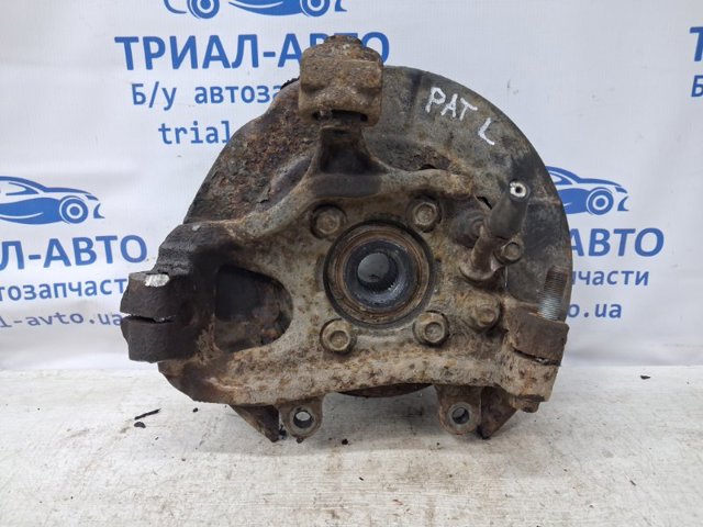 Цапфа поворотного кулака 43019EB300 NISSAN