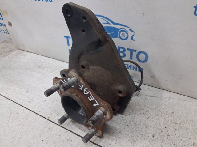 Маточина задня 432025SK0A NISSAN
