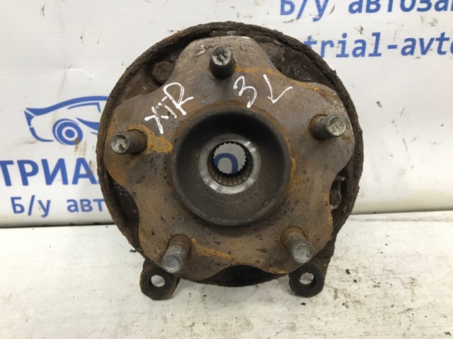 Маточина заднього колеса 43202JG200 NISSAN