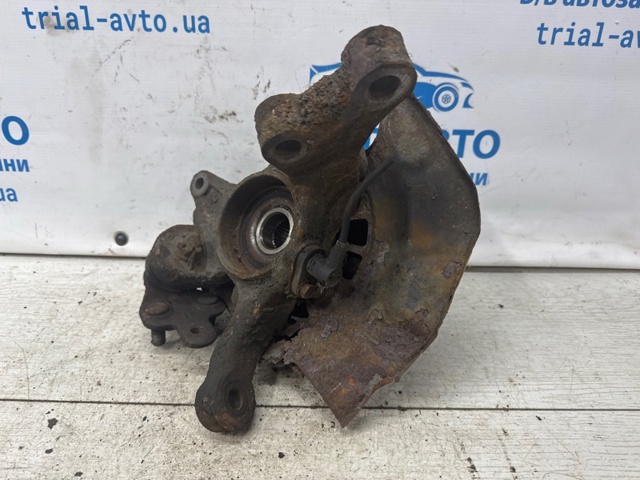 Цапфа поворотного кулака 4321139045 TOYOTA