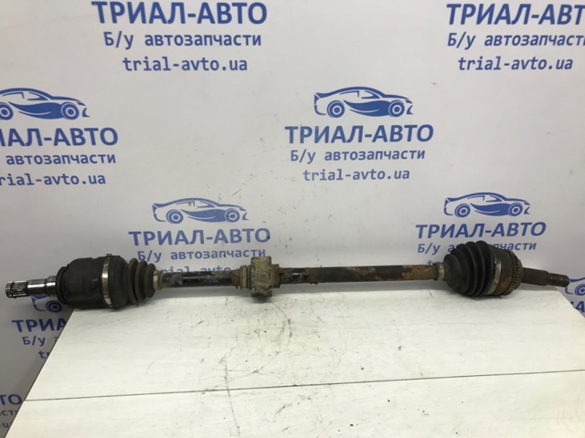 Привід передній правий 4341005340 TOYOTA