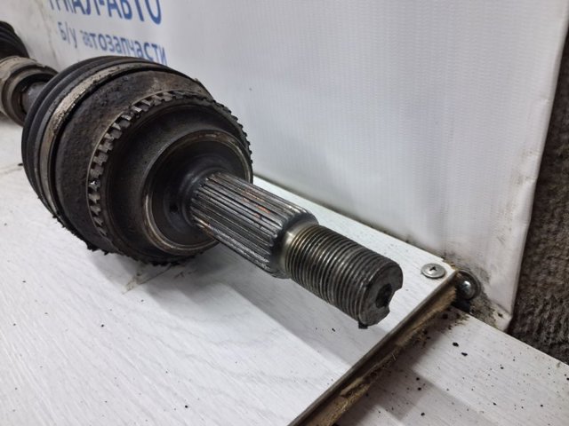 Привід правий 4341005430 TOYOTA