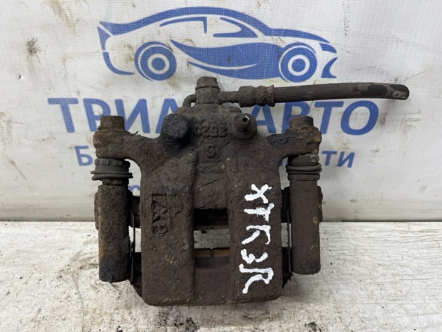 Супорт гальмівний задній правий 44001JG00A NISSAN