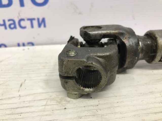 Вал рульової колонки, нижній 4401A174 MITSUBISHI