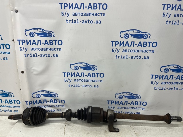Привід передній правий 44305SEAN00 HONDA