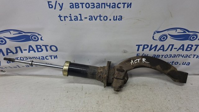 Амортизатор передньої підвіски 4431009003 SSANG YONG