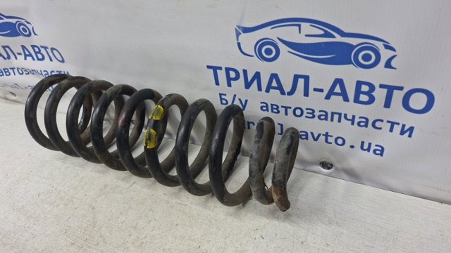 Пружина передня 4432409050 SSANG YONG