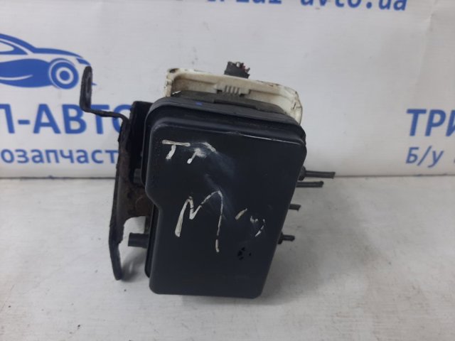 Блок АБС гідравлічний 4451060070 TOYOTA