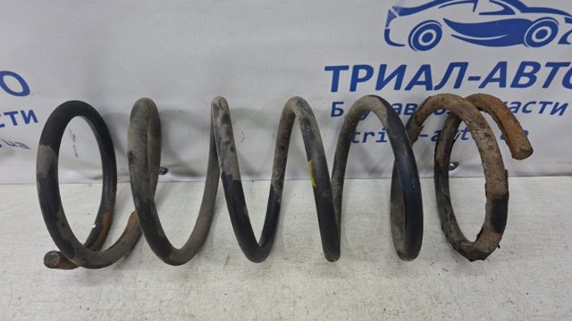 Пружини задні 4511031011 SSANG YONG