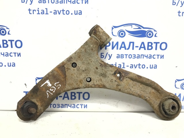 Поперечний важіль 4520265J00 SUZUKI