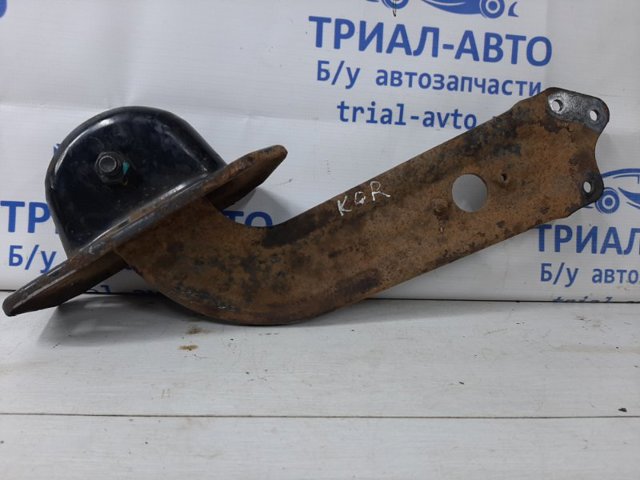 Важіль/тяга задньої підвіски подовжній нижній, лівий 4551034000 SSANG YONG