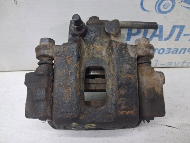 Супорт гальмівний задній правий 4605A450 MITSUBISHI