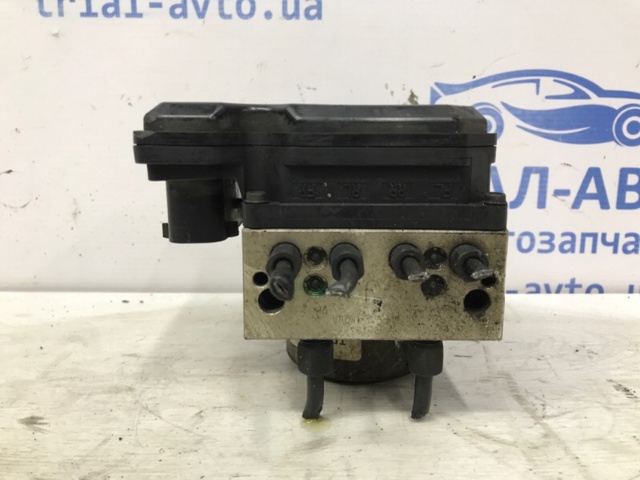 Блок керування АБС (ABS) 476601KD0A NISSAN
