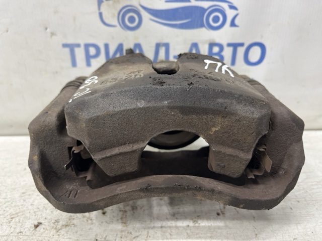 Супорт гальмівний, передній, правий 4773033190 TOYOTA