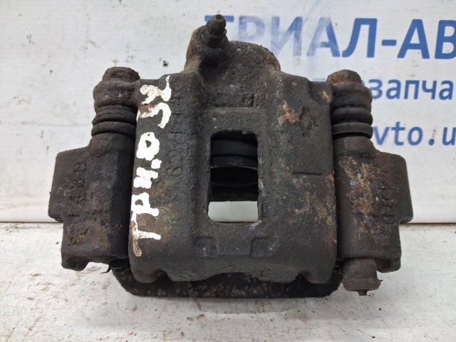 Задній гальмівний супорт лівий 4775034030 TOYOTA