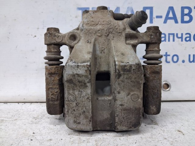 Супорт гальмівний задній правий 4783033210 TOYOTA