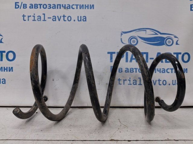Пружина передня 4813105820 TOYOTA