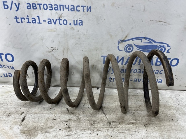 Пружина задня 4823133510 TOYOTA