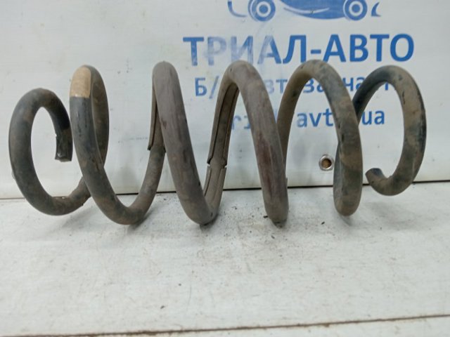 Пружина задня 4823142160 TOYOTA