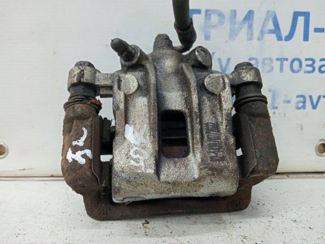 Задній гальмівний супорт лівий 4841034050 SSANG YONG
