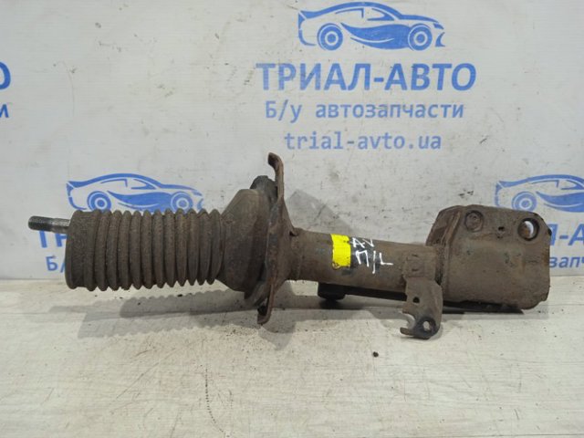 Ліва передня стійка Toyota Avensis II
