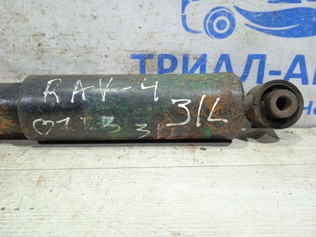 Амортизатори задні 4853142130 TOYOTA