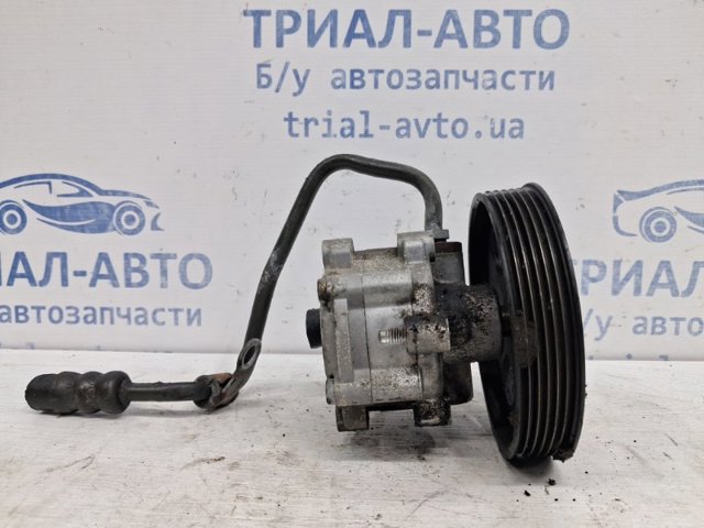 Насос кермового управління 491105510R RENAULT