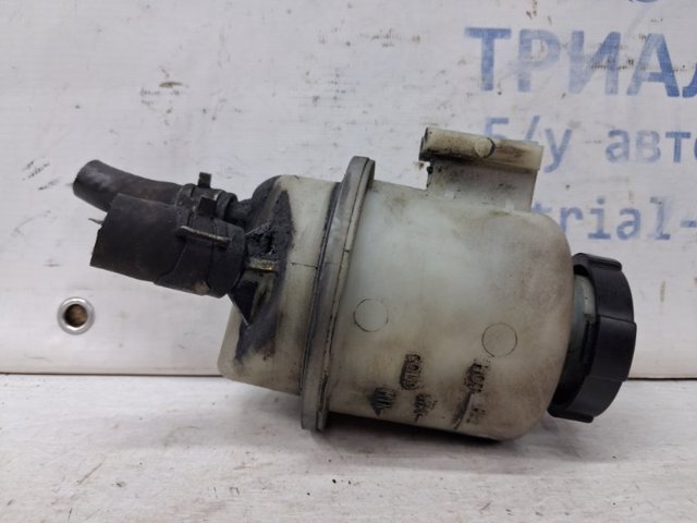 Бачок гідропідсилювача керма 49180EB300 NISSAN