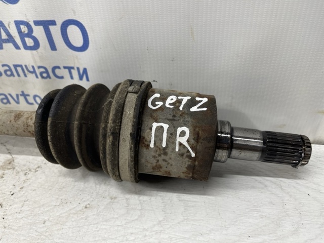 Привід передній правий 495001C362 HYUNDAI