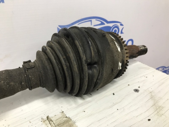 Привід правий 495001H210 HYUNDAI