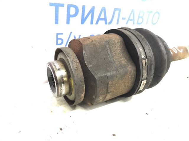 Привід правий 495002E550 HYUNDAI