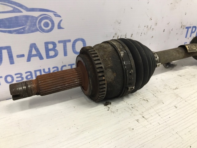 Піввісь передня ліва 49500A6100 HYUNDAI