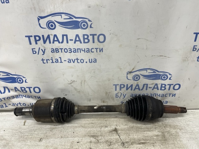 Привід передній лівий 49500G2000 HYUNDAI