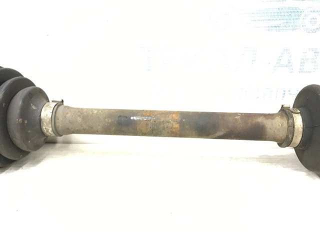 Привід правий 495012L210 HYUNDAI