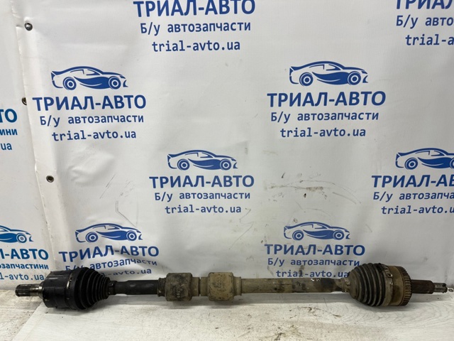 Піввісь передня, права 495012Y930 HYUNDAI