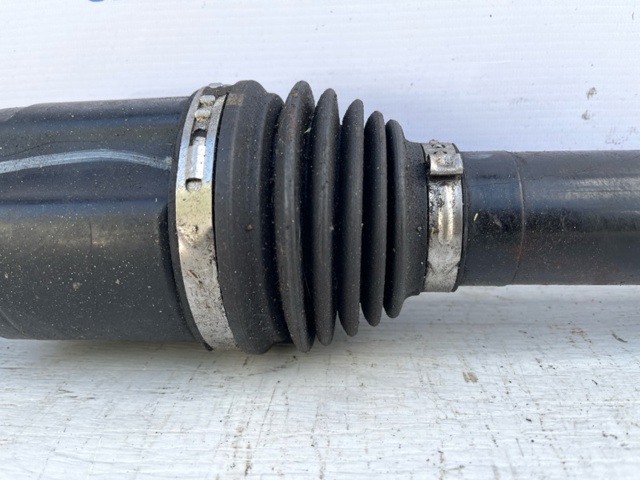Привід передній правий 49501C6200 HYUNDAI