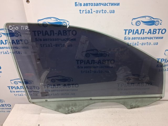 Скло передньої правої двері 5076886AD CHRYSLER