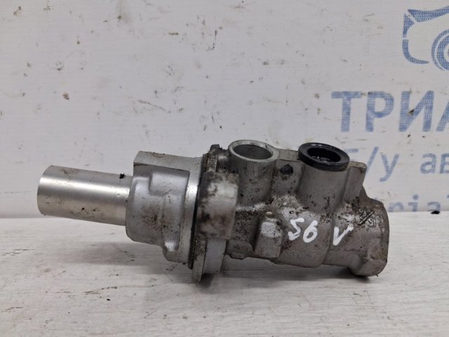 Циліндр головний гальма (Гідротормоз) 5110065J00 SUZUKI