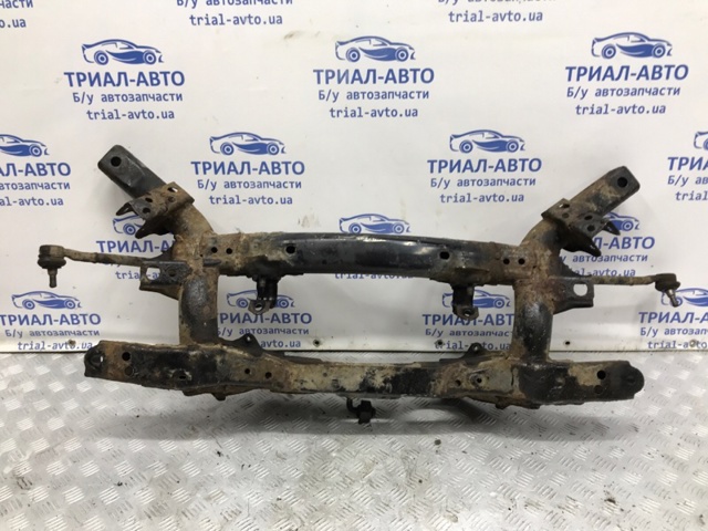 Передня балка 5120112441 TOYOTA