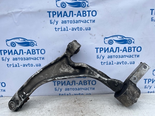 Правий важіль передній нижній підвіски 51350STXA07 HONDA