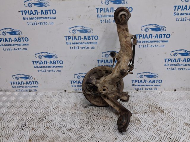 Важіль/тяга задньої підвіски подовжній нижній, правий 51810116 FIAT