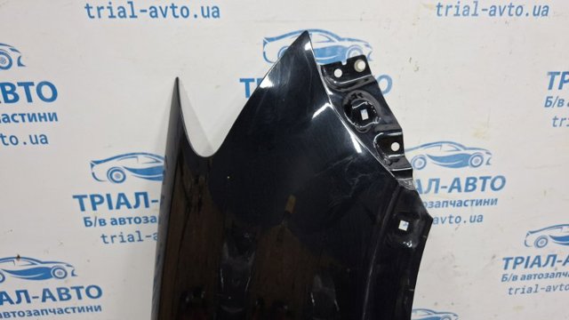 Переднє праве крило 5182134004 SSANG YONG
