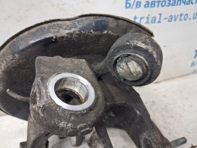 Цапфа поворотна права 52210SEAE04 HONDA